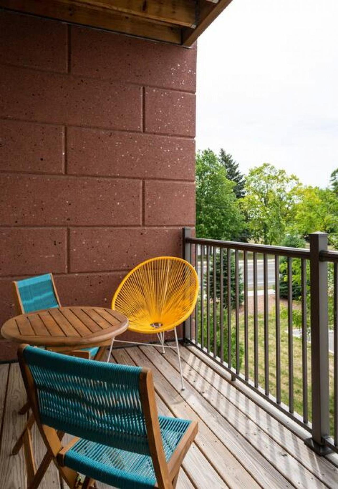 New Happy Trail 2Br Condo Close To Downtown Traverse City Zewnętrze zdjęcie